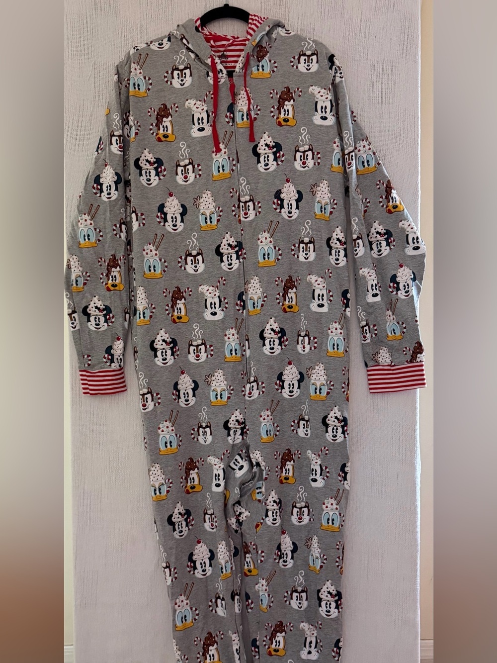 Disney Mickey & Friends Holiday Hot Cocoa Pajama onesie - Size Large NWT